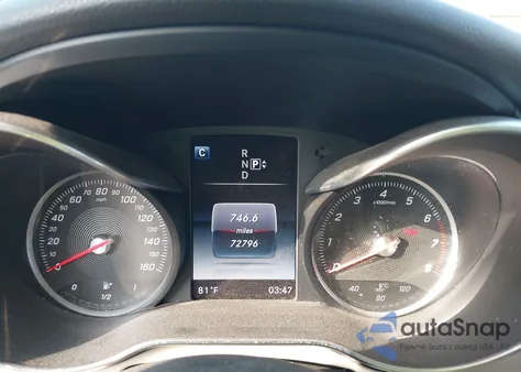 2015 Mercedes-Benz C 300 из США, поврежденный, VIN 55SWF4JBXFU071019